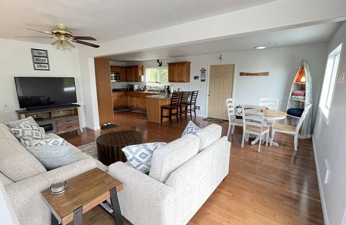 Agate Beach House | The Blue Diamond Beach Home