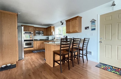 Agate Beach House | The Blue Diamond Beach Home