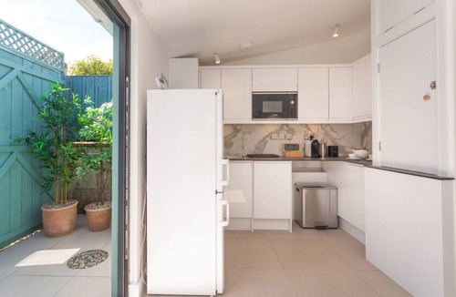 Bath Apartment | The Blue Door - Bath