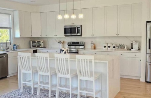 Center Moriches House | "The Blue Door" House Waterfront