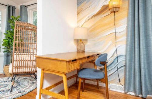 Carrboro House | The Blue Haven Bungalow