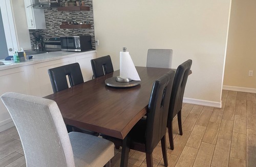 Edinburg House | The Blue Haven Serene Stay