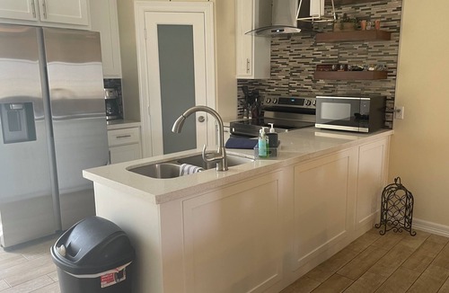 Edinburg House | The Blue Haven Serene Stay