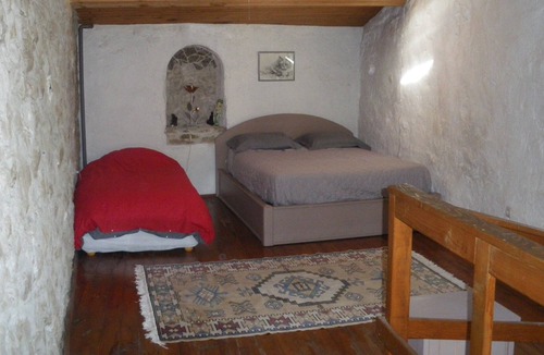 Rennes-le-Chateau Cottage | THE BLUE HOUSE RENNES LE CHATEAU