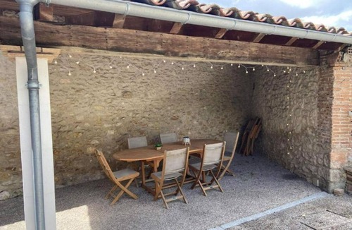 Lautrec House | The blue house