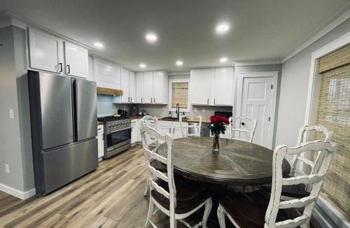 Henderson House | The Blue House Jr