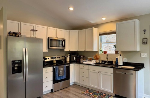 Kabletown House | The Blue Jay | New House in the Woods