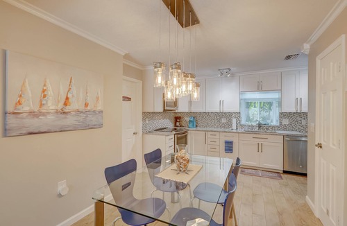 Coral Brook House | The Blue Key Cottage your own private Key!