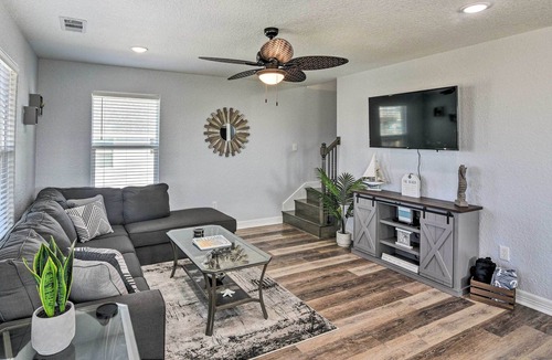 Surfside Beach House | The Blue Lagoon’ Home - Short Walk to Beach!