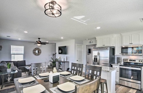 Surfside Beach House | The Blue Lagoon’ Home - Short Walk to Beach!