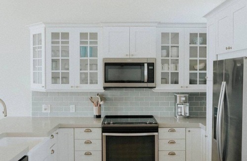Shell Island House | The Blue Moon Cottage