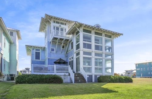 Cape Charles House | The Blue Pearl - Luxurious beachfront living with community pool!