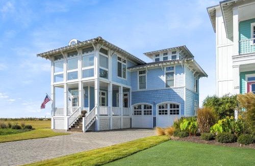 Cape Charles House | The Blue Pearl - Luxurious beachfront living with community pool!