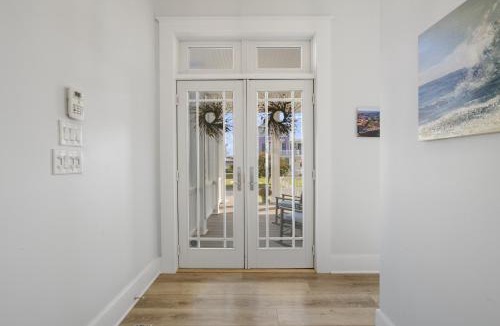 Cape Charles House | The Blue Pearl - Luxurious beachfront living with community pool!