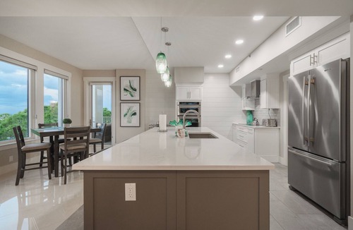 Baytowne Wharf Condo | The Blue Pearl Penthouse- Sandestin