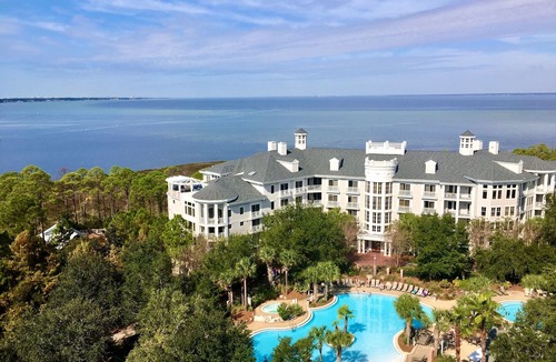 Baytowne Wharf Condo | The Blue Pearl Penthouse- Sandestin