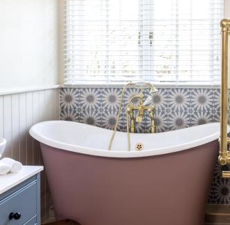 Worth Hotel | The Blue Pigeons Hotel and Restaurant