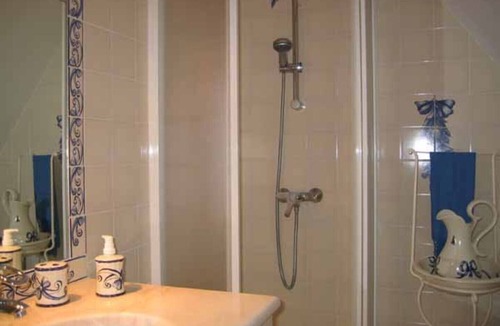 Azay-le-Ferron House | THE BLUE ROOM *