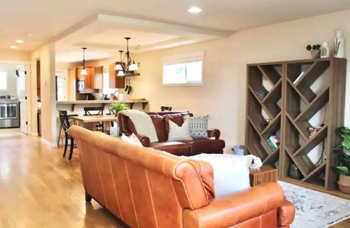 West End House | The Blue Ruby - nestled in Point Defiance