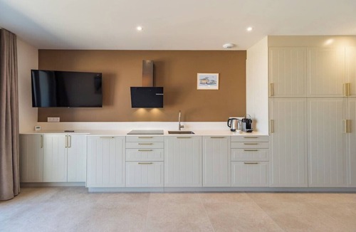 Plerin Apartment | "The Blue" - Sea view & parking in Les Rosaires