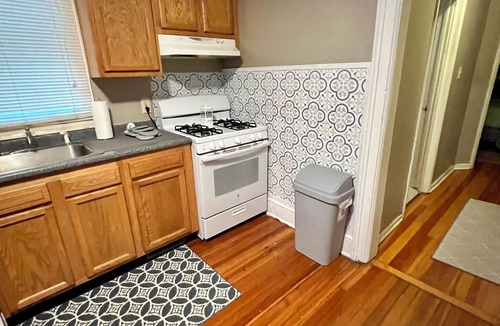 Albany Apartment | The Bluebirds Nest