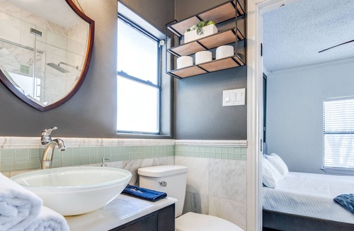 Rockwall House | ★“The Bluebonnet”★Child/Pet Friendly★Downtown★