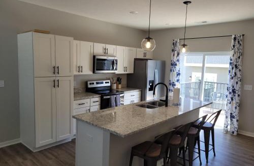 Elkhorn House | The BlueJay at Coventry Rows