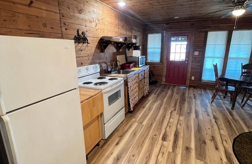 Minden Cabin | The Blues House @ Yellow Rose Canyon