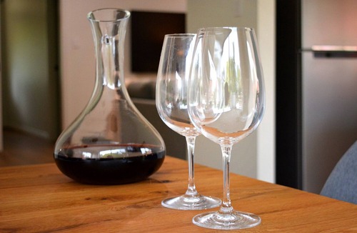 Penwortham Villa | The Blush 3 - Style in the vines