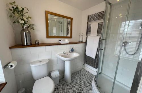 Long Whatton Apartment | The Boardroom