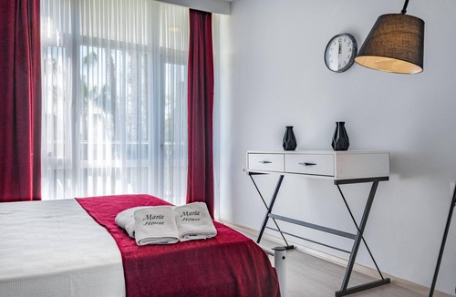 Beach Hill - Beach Flats Bed & Breakfast | The Boardwalk Beach House