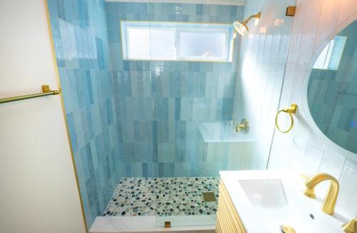 Mission Beach Hotel | The Boardwalk Hotel