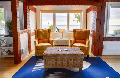 Poplar Ridge House | The Boat House - Cayuga Lake Oasis! Beautiful sunsets from the Hot Tub!