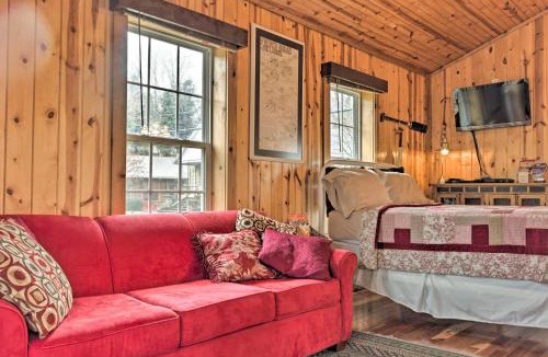 Hot Springs Apartment | 'The Boat House' Creekside Escape in Hot Springs!