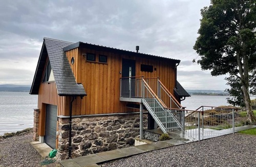 Inverness House | The Boathouse at Croft Downie