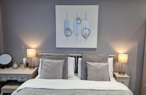 Lee-on-the-Solent Apartment | The Boathouse