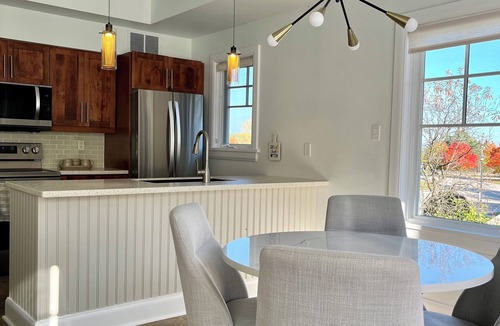 Calabogie Condo | The Bogie Basecamp (Ski-in/out)