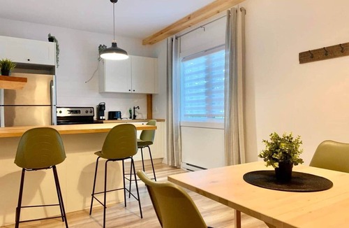 Saint Come House | The Bohemian - Condos Saint-Côme