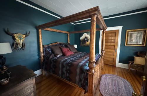 Buffalo Hotel | The Boho Buffalo Inn