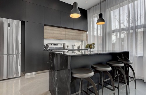 Pointe-Saint-Charles Apartment | THE BOHO CHIC | Two-Bedroom Loft w. Terrace