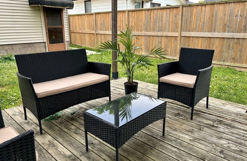 East Windsor Apartment | The Boho Oasis: Spacious Deluxe Apartment, Close to All Amenities, Safe & Quiet