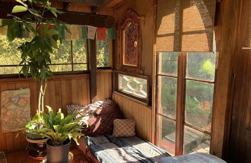 Bolinas Cottage | The Bolinas Artist Cottage-Just a Minit! near the Sea