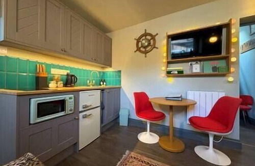 Hanham Apartment | The Bolt: Ground Floor Apartment