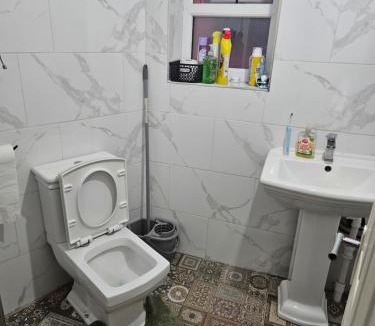 Nuneaton House | The Bond House