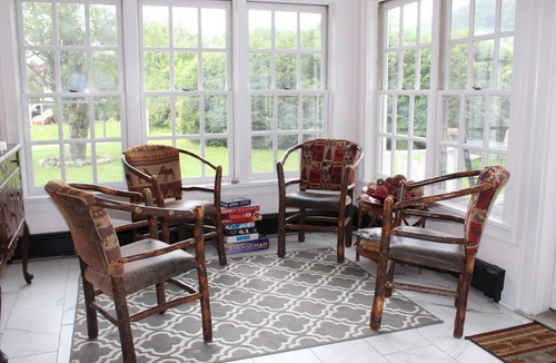 Warrensburg Hotel | The Bond Inn Room #2