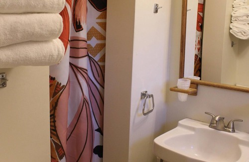 San Andreas Hotel | The Bonnie Inn Unit 6