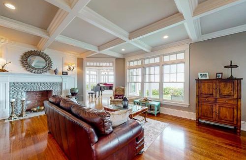 Cedar Bushes House | The Bonnieview