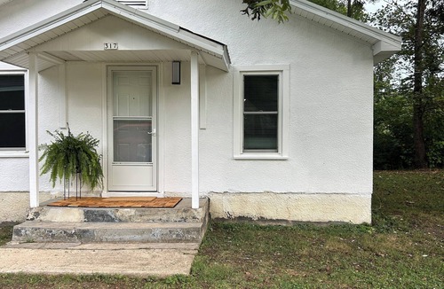 Waynesville Cottage | The Bonny Bungalow