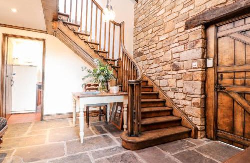 Higher Walton House | The Boot Room