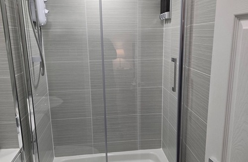 Darlington House | The Boot & Shoe